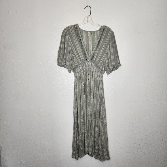 Elan | Dresses | Elan Green White Eslastic Waist Rayon Dress Size Large |  Poshmark